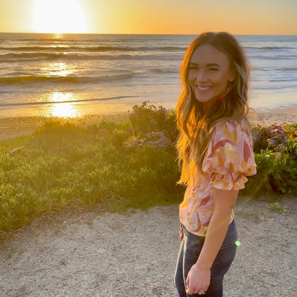 Meet your Posher, Celsey - Picture 1 of 1